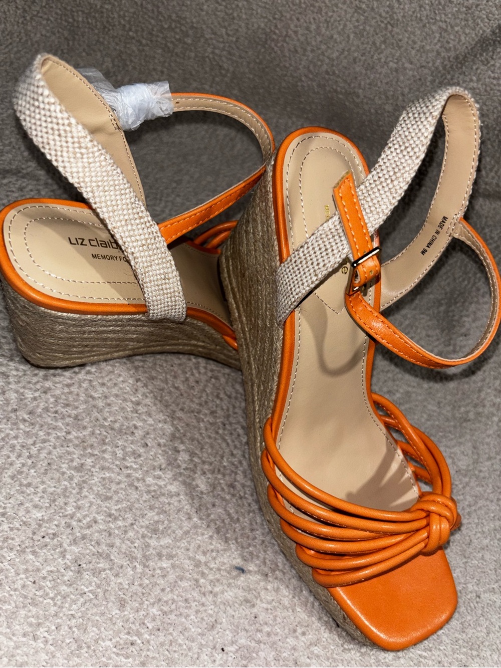 Liz Claiborne Wedge - Papaya Orange